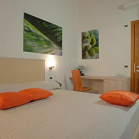Hotel Tre Merli