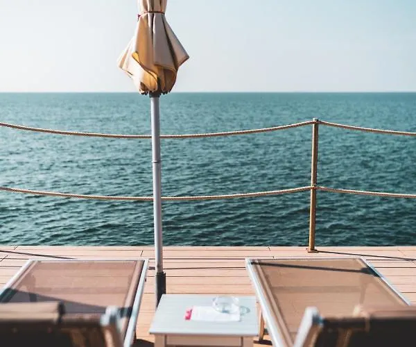 Hotel Tre Merli Beach 3*