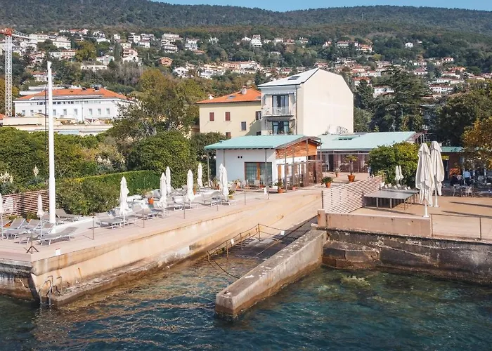 Tre Merli ترييستي